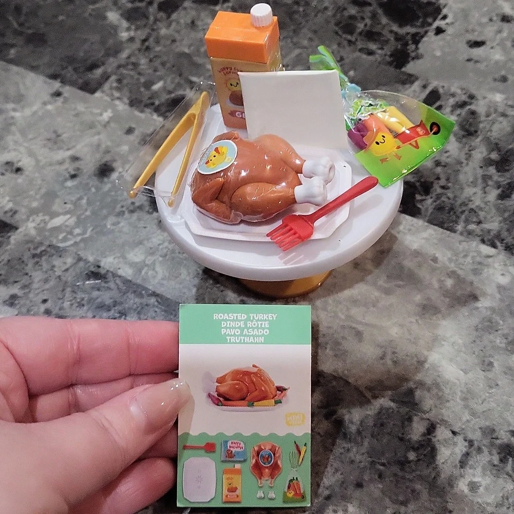 Miniverse Make It Mini Holiday Roasted Turkey